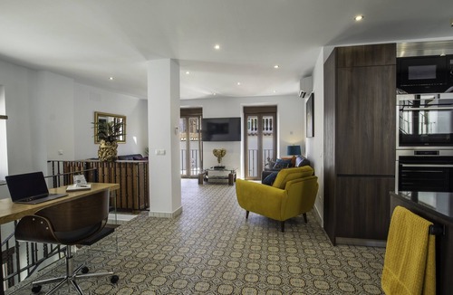Competa House | No 8 Cómpeta (4) – Rooftop Pool - Haven for Groups