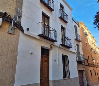 Jaen Apartment | NOVOJAÉN Alojamientos 2 - Edificio vacacional Exclusivo y Tranquilo junto a Catedral
