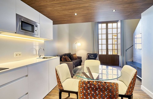 Old Town Apartment | Nuevo Estudio Tandem Torres de Cádiz