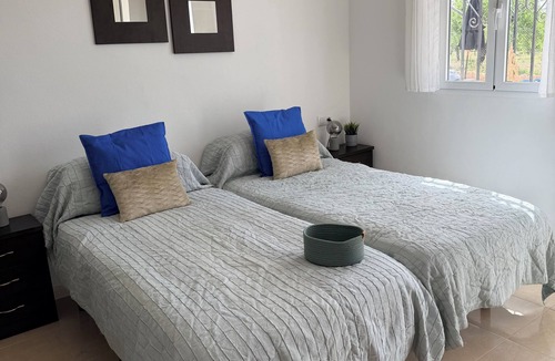 Oria Bed & Breakfast | Oasis view