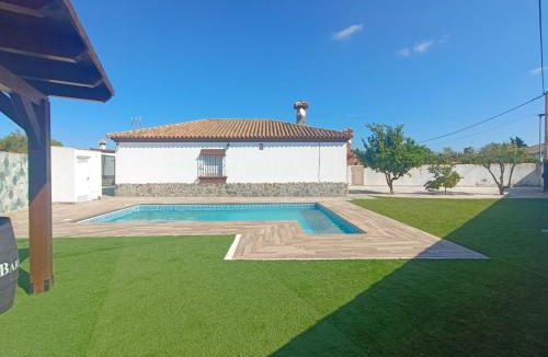 Chiclana de la Frontera Ski Chalet | Ohana