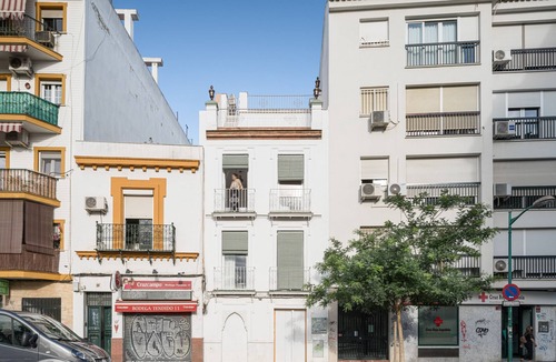 Doctor Barraquer-Grupo Renfe-Policlinico Apartment | Olala Don Fadrique Apartment Bajos B