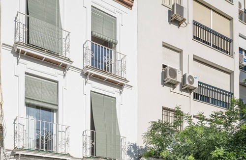 Doctor Barraquer-Grupo Renfe-Policlinico Apartment | Olala Don Fadrique Apartment Bajos B