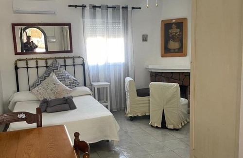 El Pozo de los Frailes Villa | Olivos y Playa