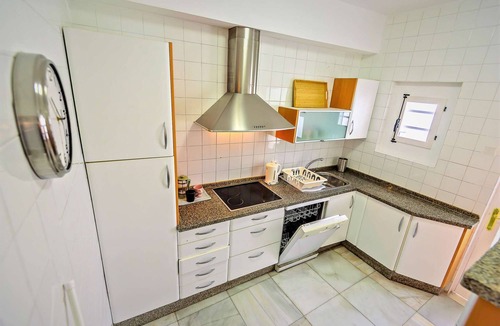 El Puerto de Santa Maria Apartment | On the Beatiful Square & Park, Premium Location with Bars and Restaurants nearby