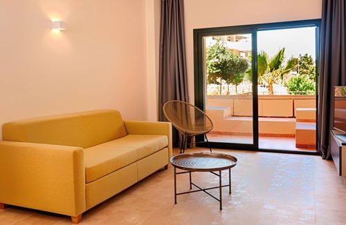 Fuente Alamo de Murcia Hotel | Ona Hacienda del Alamo Apartments