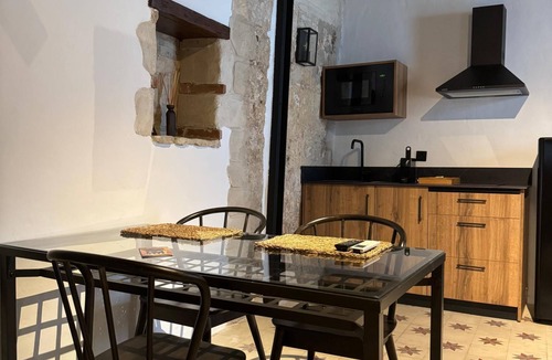 Jerez de la Frontera Old Town Apartment | One bedroom ground floor flat 1