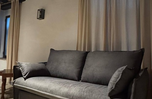Jerez de la Frontera Old Town Apartment | One bedroom ground floor flat 1