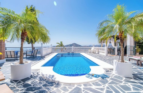 Torrox Villa | One-Level Mountain Villa: Spectacular Views, Pool & Hot Tub