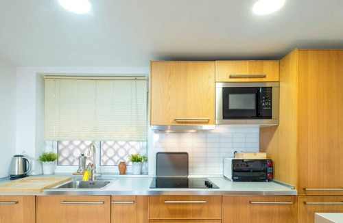Cadiz Apartment | ORILLITA Beach by Cadiz4Rentals