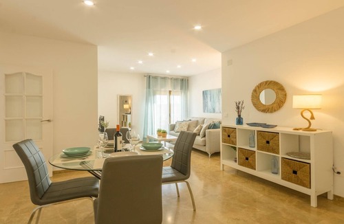 Centro Comercial Apartment | Osario Suite Cordoba Center ⭐