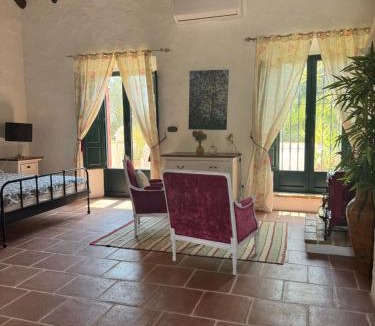 Montellano Cabin | Palacio de Montellano