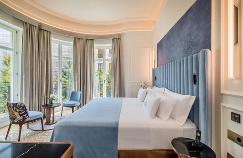 Central District Hotel | Palacio Gran Vía, a Royal Hideaway Hotel