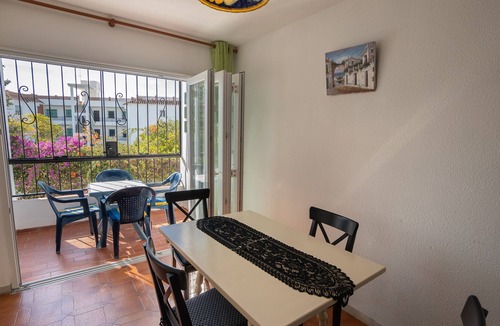 Nerja City Centre Apartment | Palmeras 6 Menyber