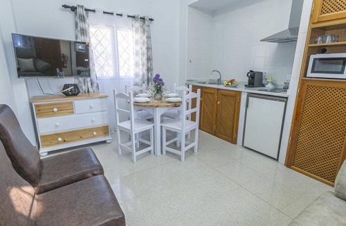 Orgiva Villa | PAMPANEIRA, 2 Bedroom Upstairs House