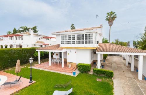 Valencina de la Concepcion Villa | Panther Home Casa Colonial II Villa con Piscina Privada
