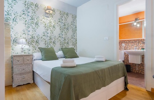 Alameda Apartment | Panther Home Becas