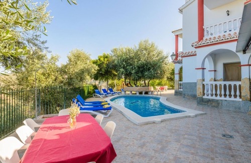 Sayalonga Villa | Parador de los Olivos Sayalonga by Ruralidays