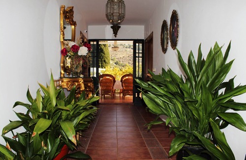 Conchar Villa | Parador del Silo (Alhambra, beach, snow and Alpujarra) Air Conditioning and Wifi