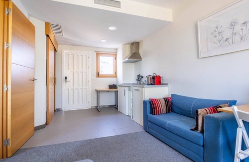 Carmona House | Parador-view apt- sleeps 4-1-bed apt shared rooftop terrace with castle view
