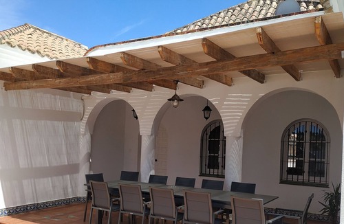Poblado Sancti Petri Ski Chalet | Parisian House
