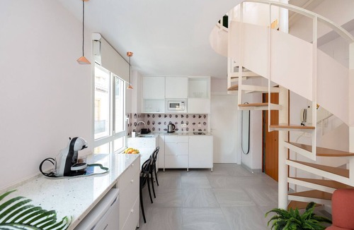 Central District Apartment | Patio de Sombra Urban Suite Dúplex