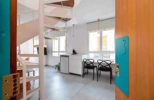 Central District Apartment | Patio de Sombra Urban Suite Dúplex