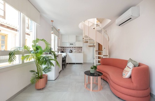 Central District Apartment | Patio de Sombra Urban Suite Dúplex