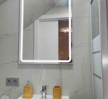 Algeciras Apartment | Patio privado, estaciona tu vehículo con seguridad