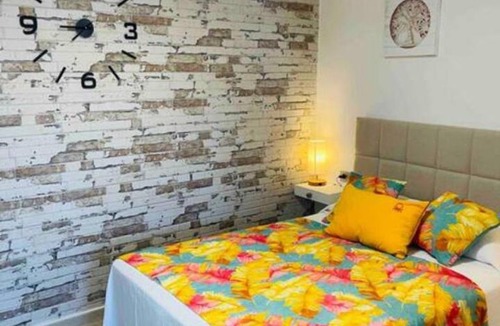 Algeciras Apartment | Patio privado, estaciona tu vehículo con seguridad
