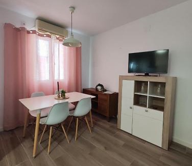 San Lorenzo Apartment | Patios de Rivas y Palma