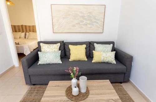 Las Acacias Apartment | Pedregalejo Madueño 10