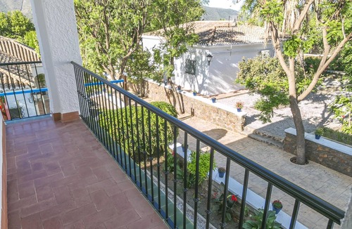 Orgiva Villa | PEDRO MARIN, 5 Bedroom House in Complejo Rural Orgiva