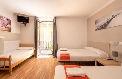 Central District Hostel | Pensión Zacatin