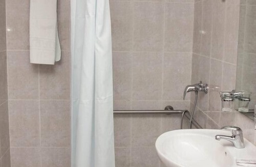 Alcaudete House | Pension Spa Rueda