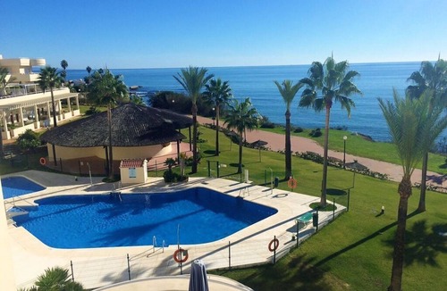 Buenas Noches House | Penthouse Bermuda Beach 2