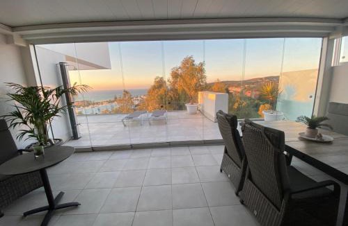 Puerto de la Duquesa Apartment | Penthouse Pure South Manilva Sea View