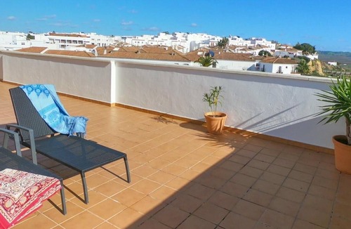 Conil de la Frontera City Center Cottage | Penthouse-apartment with large terrace and stunning sea view