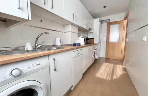 Ciudad Jardin Apartment | Penthouse-Private Bathroom-Terrace