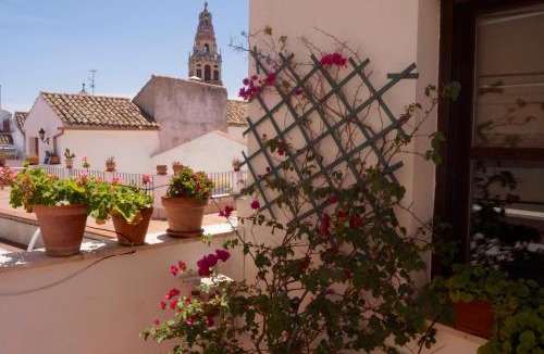 La Trinidad-San Juan y Todos los Santos Apartment | Penthouse Puerta de la Judería