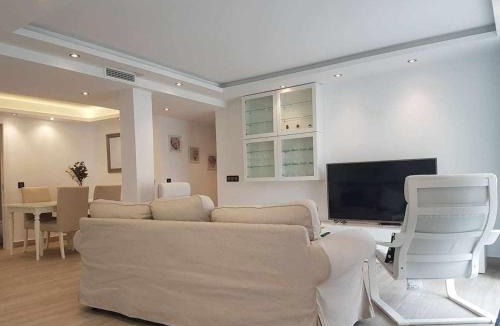 Torremolinos City Centre Apartment | Pepe’s Home - Torremolinos Centro - Parking