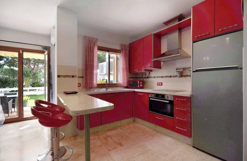 Poblado Sancti Petri Apartment | Perfect getaway: apartment near La Barrosa