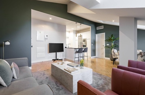 Embajadores Apartment | Perfect apt for long stays - Barrio de las Letras - Gym and Garden