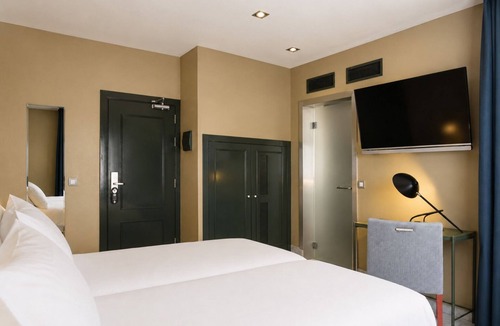 Museo Hotel | Petit Palace Puerta de Triana