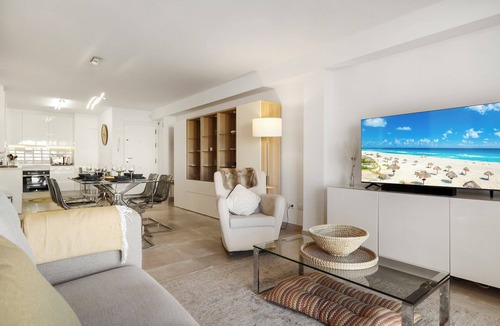 La Victoria Apartment | Picasso House Malaga by Mabiente Properties