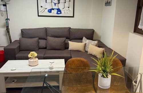 Jaen Apartment | Pilar8 - Bonito y céntrico apartamento con parking y Piscina