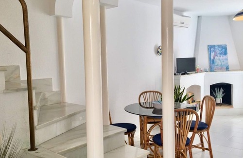Nerja City Centre House | Pinos 17 Menyber