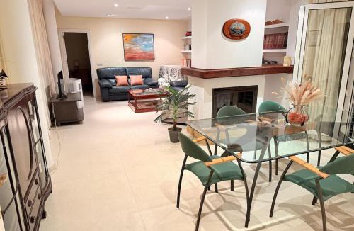 Mazagon Apartment | Piscina y pádel privados junto a Doñana