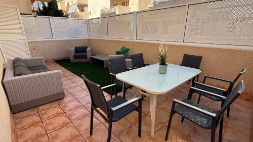 Los Geraeos Apartment | Piso con AC, piscina y pista de pádel y tenis en Águilas