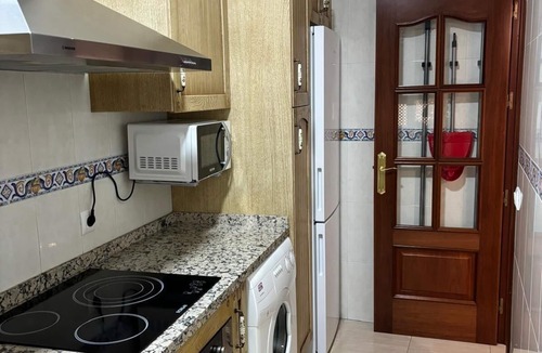 Distrito Sur Apartment | Piso Turístico Sultana Homes. A 5 Minutos a pie de La Mezquita Catedral!